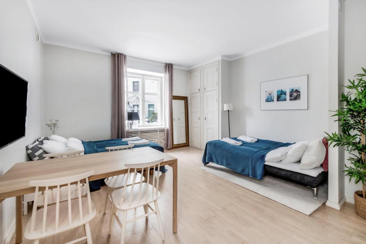 Wehost Modern Scandinavian Studio In Trendy Kallio Helsinki Luaran gambar