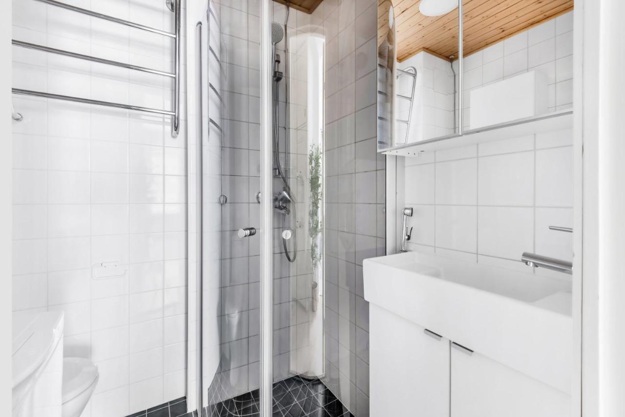 Wehost Modern Scandinavian Studio In Trendy Kallio Helsinki Luaran gambar
